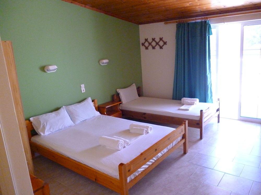 Vanessa Hotel Kalamákion Exterior foto