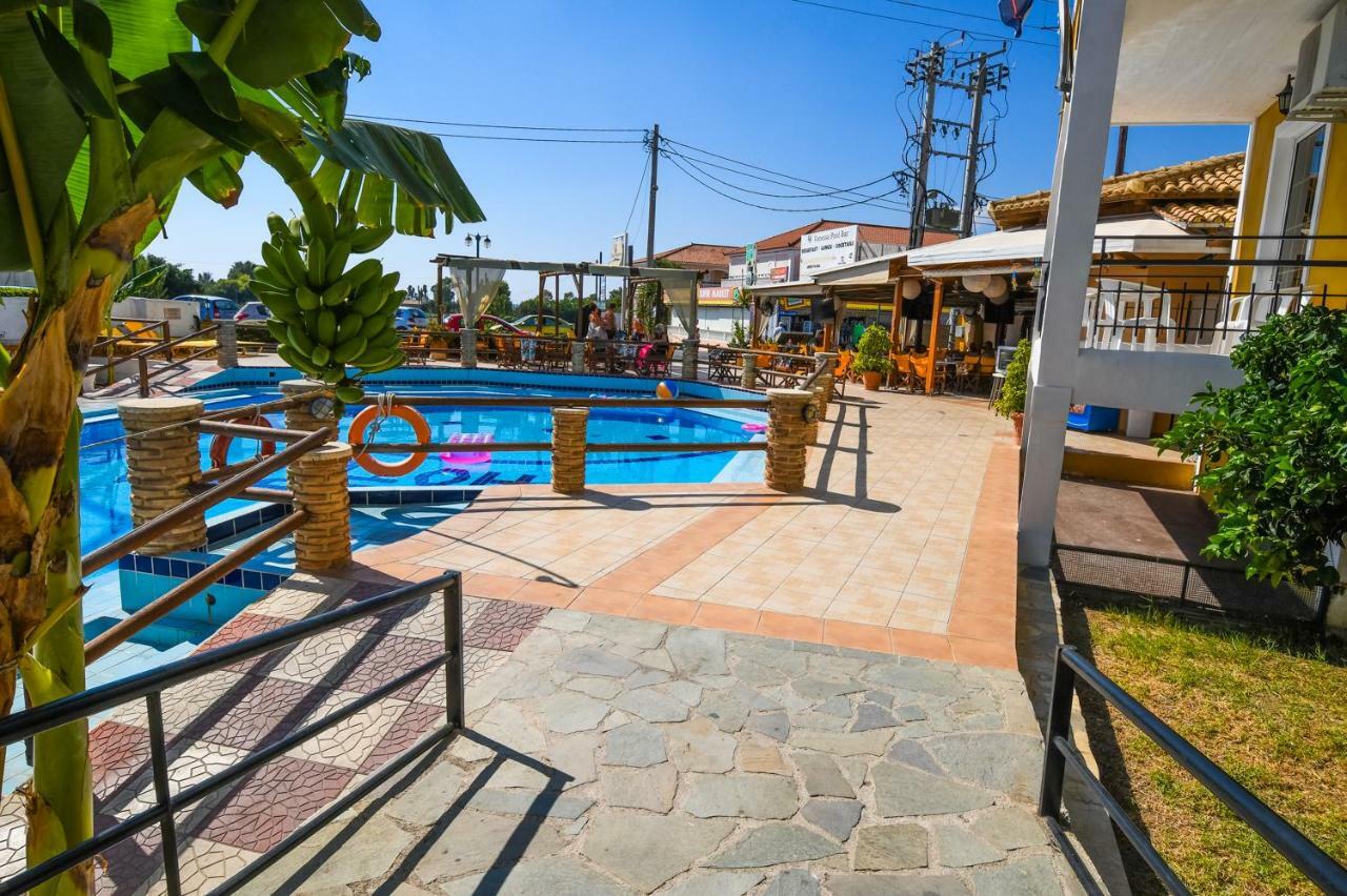 Vanessa Hotel Kalamákion Exterior foto